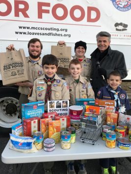 Scout-Group-Shot-with-Larry-e1519230175323